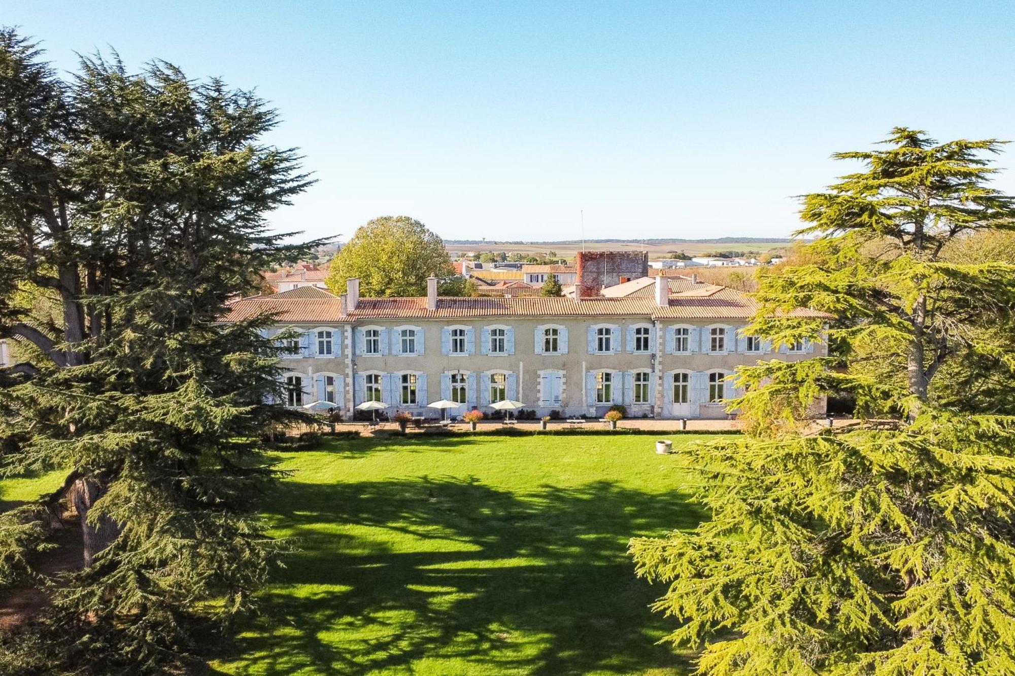Hotel Chateau De Didonne Semussac Exterior photo